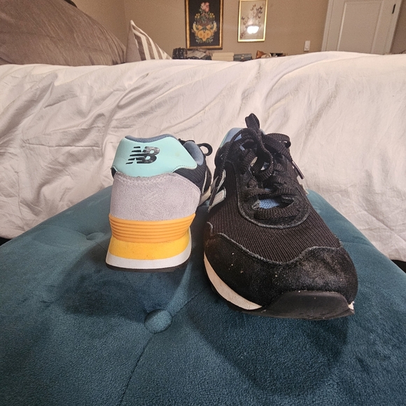 New Balance Black and Teal Sneakers with Yellow Accents - Picture 2 of 3